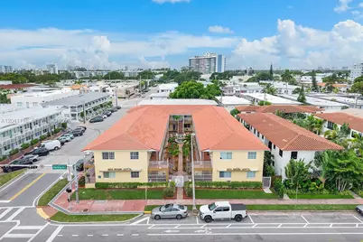 7400 Harding Ave #20, Miami Beach, FL 33141 - Photo 35