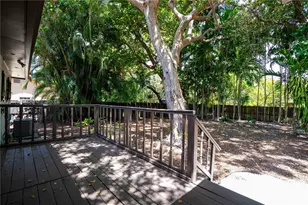 1691 NE 143rd St, North Miami, FL 33181 - Photo 31