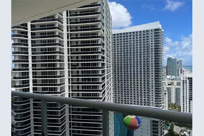 [Address not provided], Hallandale Beach, FL 33009 - Photo 11