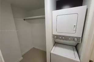 220 Collins Ave, Miami Beach, FL 33139 - Photo 5