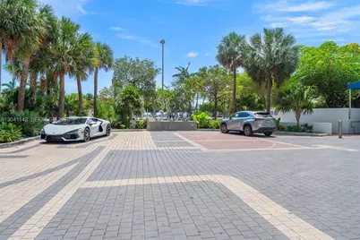 888 Biscayne Blvd #5404, Miami, FL 33132 - Photo 27