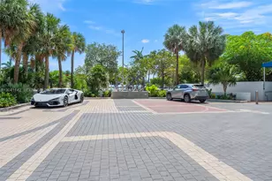 888 Biscayne Blvd, Miami, FL 33132 - Photo 27