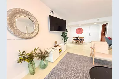 5225 Collins Ave #914, Miami Beach, FL 33140 - Photo 25