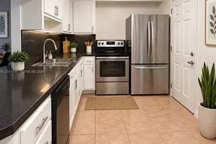 1501 NE 191st St, Miami, FL 33179 - Photo 3