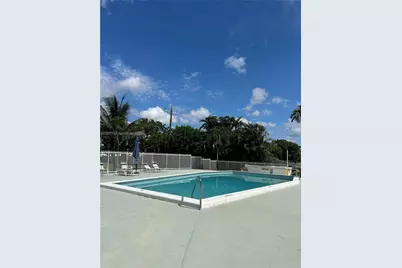 1501 NE 191st St #C401, Miami, FL 33179 - Photo 11