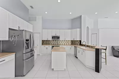 5019 NW 113 Avenue, Coral Springs, FL 33076 - Photo 15