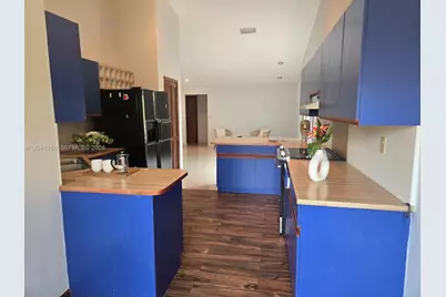 15630 SW 46th Ter, Miami, FL 33185 - Photo 21