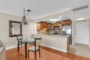 3725 S Ocean Dr, Hollywood, FL 33019 - Photo 13