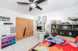 541 Blue Heron Dr, Hallandale Beach, FL 33009 - Photo 19