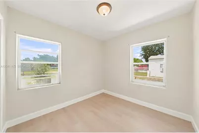 1992 NW 56th St, Miami, FL 33142 - Photo 35