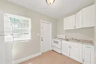 1992 NW 56th St, Miami, FL 33142 - Photo 27