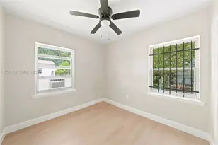 1992 NW 56th St, Miami, FL 33142 - Photo 25