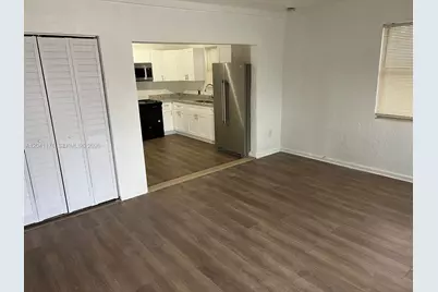 10 NW 71st St #Front, Miami, FL 33150 - Photo 3