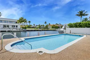16453 NE 33rd Ave, North Miami Beach, FL 33160 - Photo 9