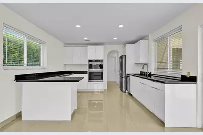 16453 NE 33rd Ave, North Miami Beach, FL 33160 - Photo 17