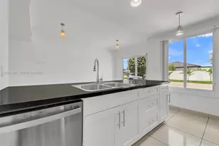 25871 SW 139th Ct, Homestead, FL 33032 - Photo 9
