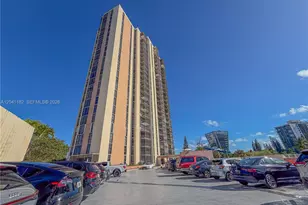 20335 W Country Club Dr, Aventura, FL 33180 - Photo 43