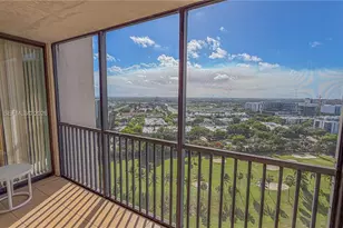 20335 W Country Club Dr, Aventura, FL 33180 - Photo 5