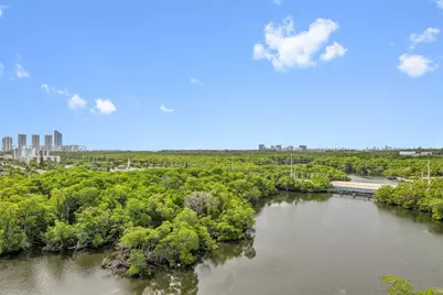 16385 Biscayne Blvd #1020, North Miami Beach, FL 33160 - Photo 1