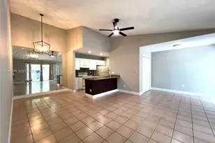 1077 Goldenrod Rd, Wellington, FL 33414 - Photo 9