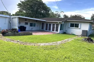 870 NE 97th St, Miami Shores, FL 33138 - Photo 23