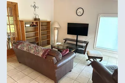 870 NE 97th St, Miami Shores, FL 33138 - Photo 7