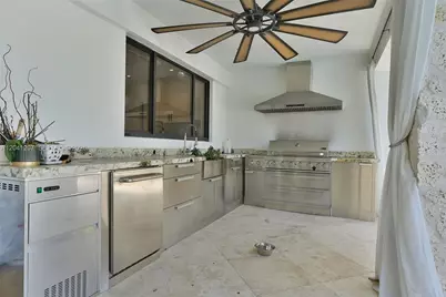 16416 NE 32nd Ave, North Miami Beach, FL 33160 - Photo 51