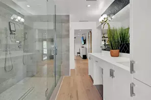 16416 NE 32nd Ave, North Miami Beach, FL 33160 - Photo 43