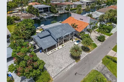 16416 NE 32nd Ave, North Miami Beach, FL 33160 - Photo 7