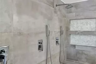 16416 NE 32nd Ave, North Miami Beach, FL 33160 - Photo 41