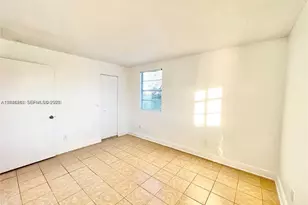 1227 SW 46th Ave, Pompano Beach, FL 33069 - Photo 13