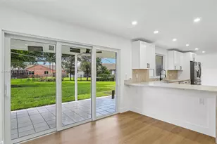 15010 E Falcons Lea Dr, Davie, FL 33331 - Photo 31
