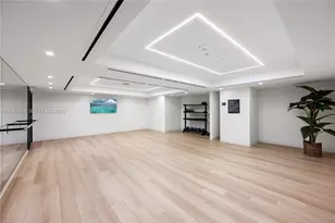 225 N Miami Ave, Miami, FL 33128 - Photo 15
