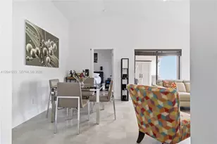 6443 SW 152nd Cir Pl, Miami, FL 33193 - Photo 5