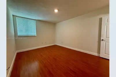 7800 Collins Ave #407, Miami Beach, FL 33141 - Photo 9