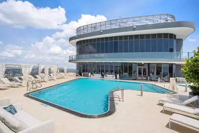 1000 Brickell Plz #2101, Miami, FL 33131 - Photo 3