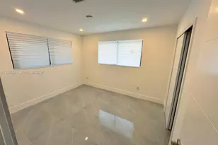 19700 NE 11th Pl, Miami, FL 33179 - Photo 15