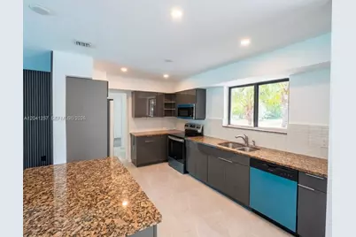 19700 NE 11th Pl, Miami, FL 33179 - Photo 5