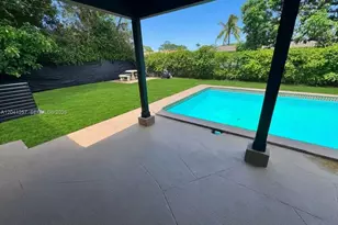 19700 NE 11th Pl, Miami, FL 33179 - Photo 43