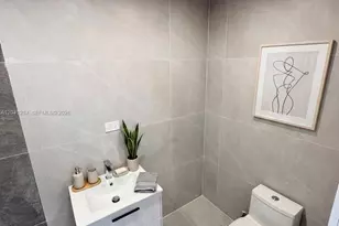 19700 NE 11th Pl, Miami, FL 33179 - Photo 29