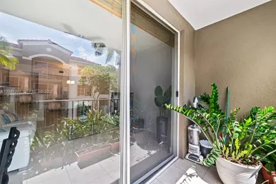 6861 SW 44th St #202, Miami, FL 33155 - Photo 19