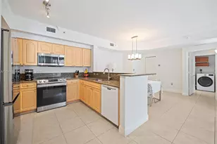 6861 SW 44th St, Miami, FL 33155 - Photo 13