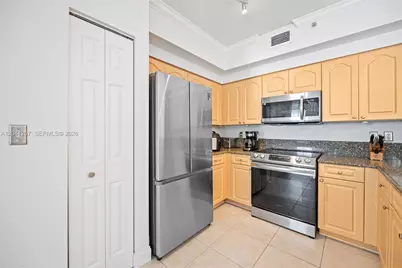 6861 SW 44th St #202, Miami, FL 33155 - Photo 11
