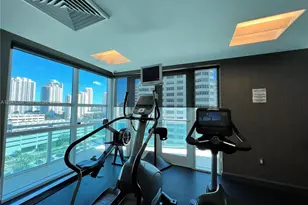 951 Brickell Ave, Miami, FL 33131 - Photo 23