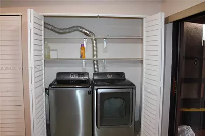 5446 W 26th Ave #C-20, Hialeah, FL 33016 - Photo 7