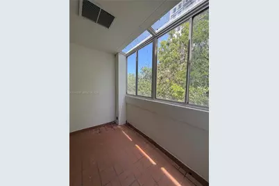 201 NW 7th St #408, Miami, FL 33136 - Photo 17