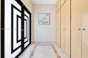 2531 NE 195th St, Miami, FL 33180 - Photo 15