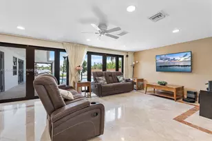 2531 NE 195th St, Miami, FL 33180 - Photo 19
