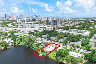 2531 NE 195th St, Miami, FL 33180 - Photo 3