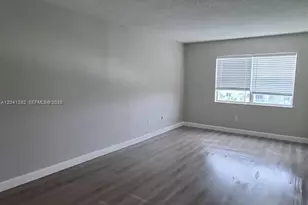 496 NW 165th St Rd, Miami, FL 33169 - Photo 7